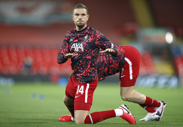 鹈鹕双核发力豪取胜利（鹈鹕双星爆发强势取胜）