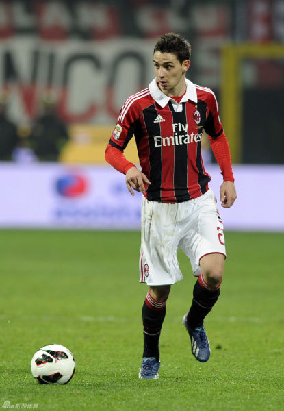 当国脚比进B队简单，皇社C队小将埃洛伊完成古巴国家队首秀（皇社C队小将埃洛伊迎来古巴国家队处子秀：当国脚竟比进B队更容易）