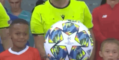 胡尔克谈转会传闻：媒体谈论的比我自己知道的还多（胡尔克回应转会传闻：媒体似乎比我更了解我的动向）