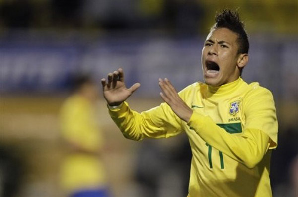 剑南春｜多特1-0奥格斯堡，吉拉西破门，两队全场总计2射正（剑南春｜多特1-0力克奥格斯堡，吉拉西制胜，双方全场仅2次射正）