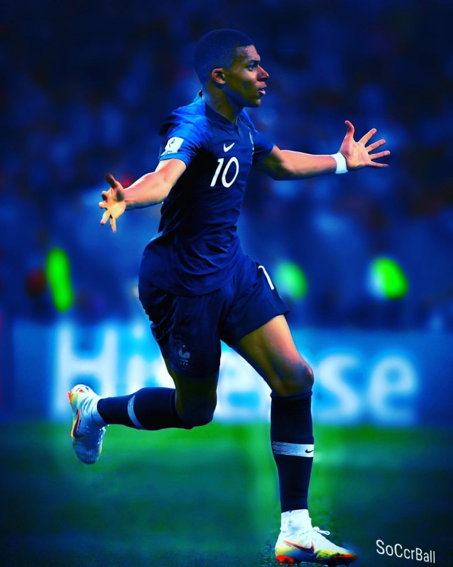 江苏女足李梦雯谈全运夺金：为江苏的荣光战斗，发自内心骄傲（江苏女足球员李梦雯谈全运会夺金：为江苏荣光而战，内心由衷自豪）