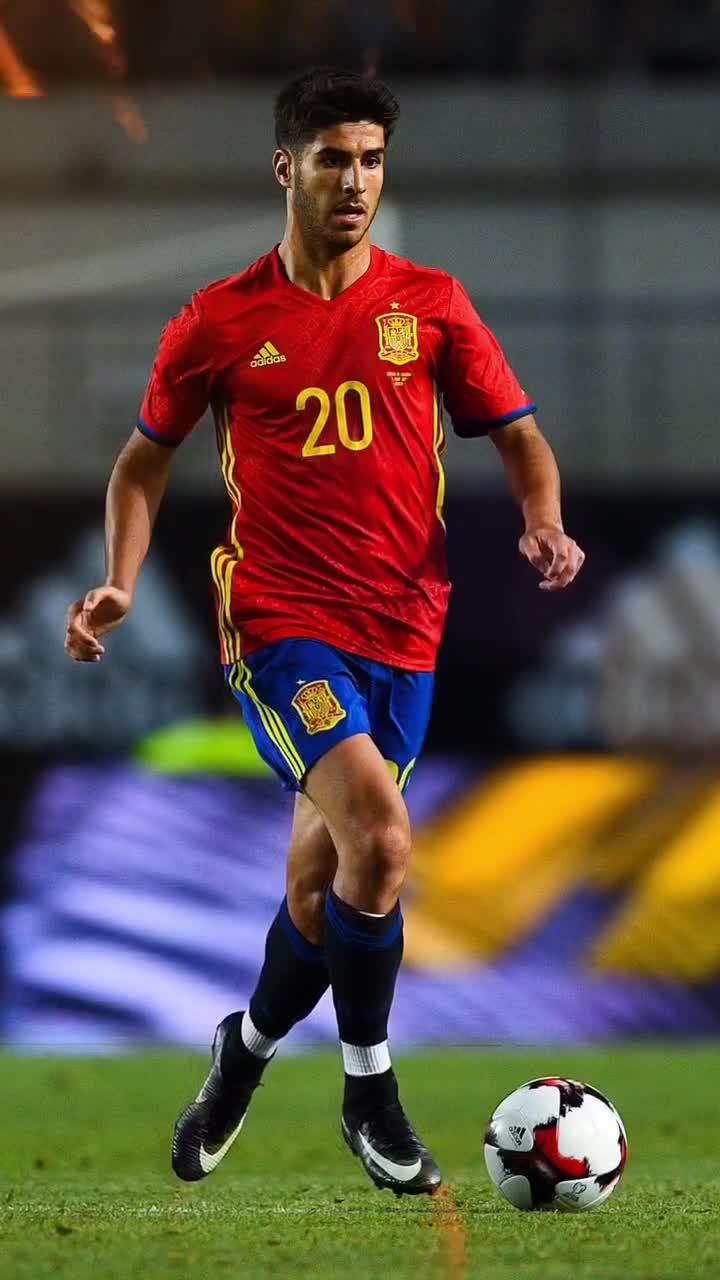 Sacha：巴黎没和布阿迪接触也没达成协议，里尔要价1亿（Sacha：巴黎尚未接触布阿迪、未达成协议，里尔标价1亿）