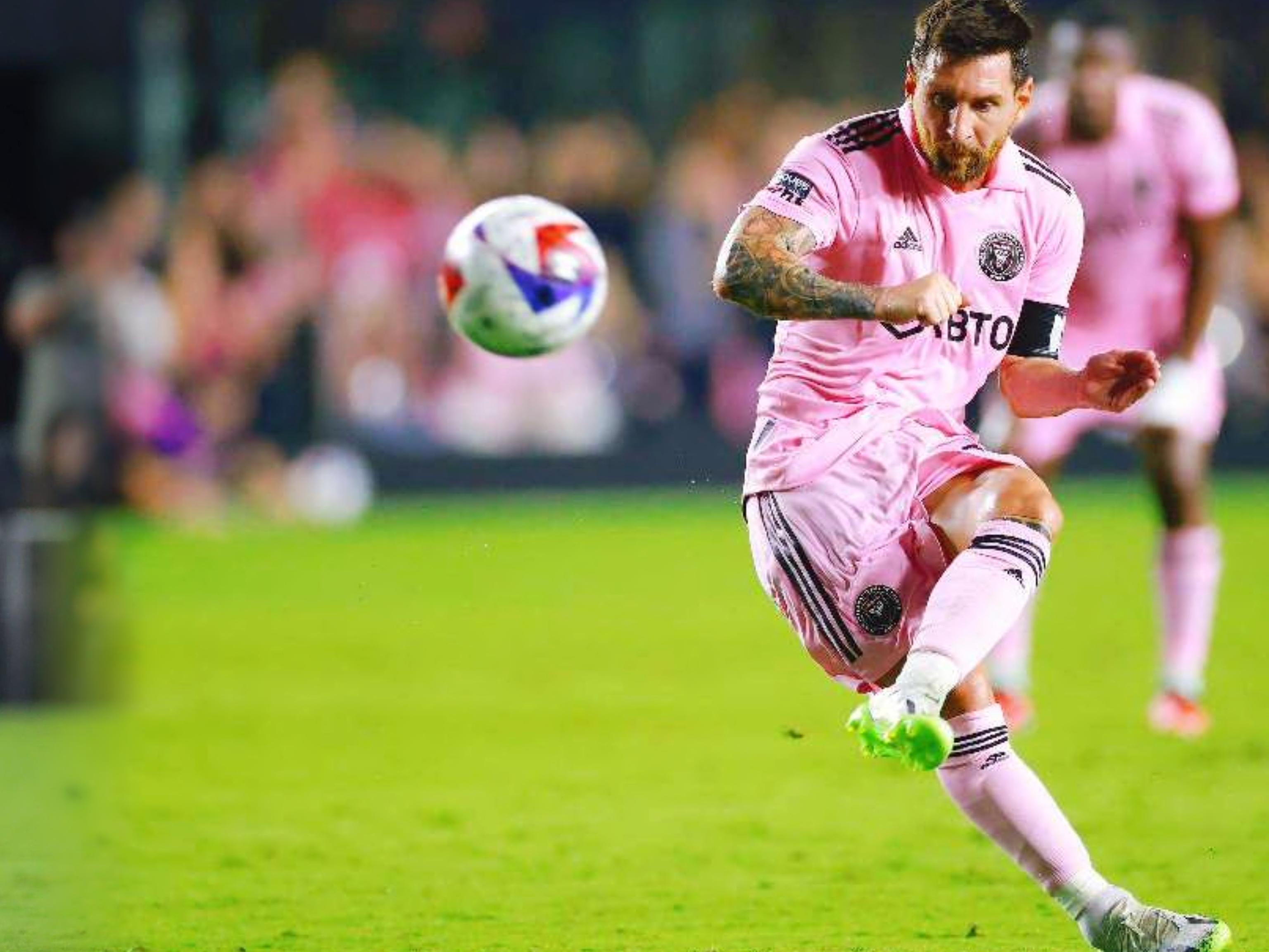 官方：意大利裁判马萨将执法欧冠第6轮巴萨vs法兰克福（官方确认：意大利裁判马萨将执法欧冠第六轮巴萨战法兰克福）