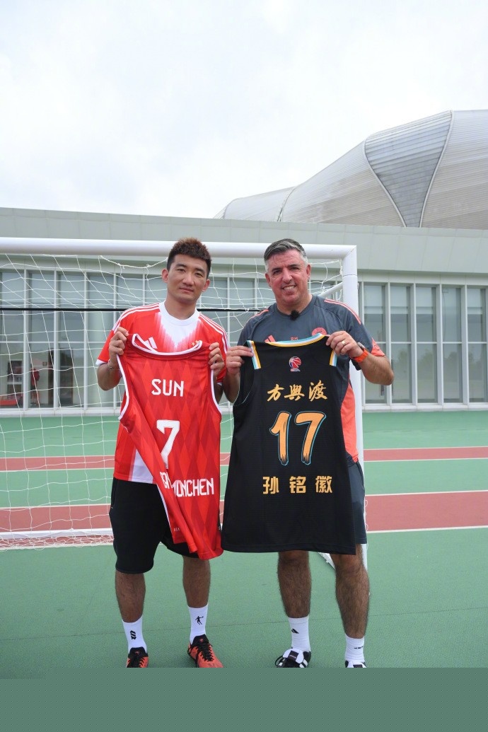 19／20赛季起五大联赛创造机会榜：B费567次第1，丁丁532次第2（19／20赛季以来五大联赛机会创造榜：B费567次领跑，丁丁532次位居第二）