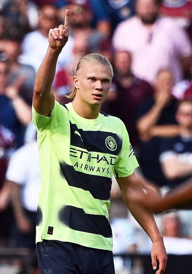 巴萨客战贝蒂斯：亚马尔PK安东尼，拉什福德、佩德里出战（巴萨做客贝蒂斯：亚马尔迎战安东尼，拉什福德与佩德里将出战）