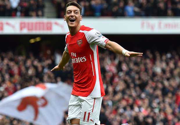 篮球NBA球队交易谈判持续进行（NBA球队交易谈判仍在进行中）