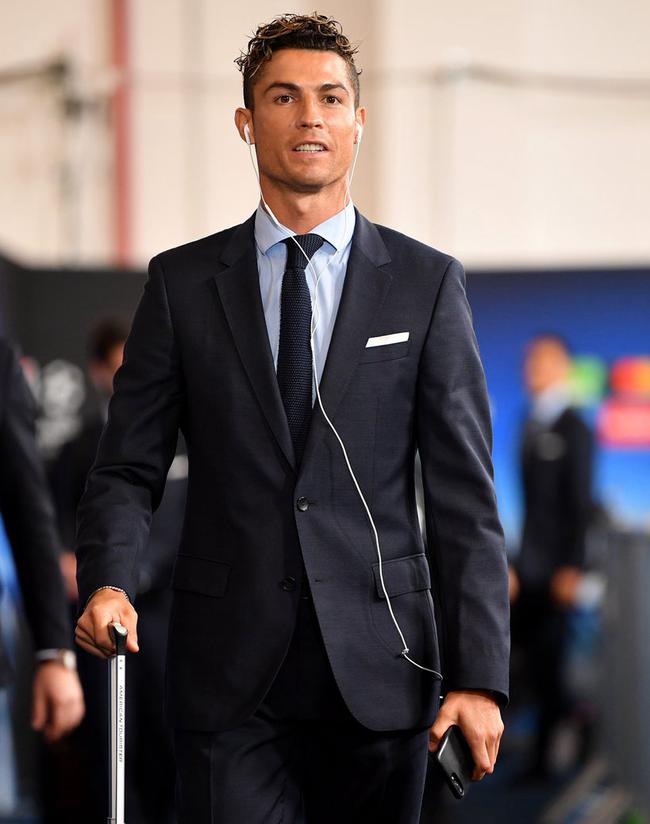 意甲前瞻：莱切联赛主场未尝胜绩，都灵上轮吞下惨败（意甲前瞻：莱切主场仍难求一胜，都灵上轮惨败收场）